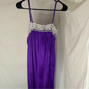 Vintage slip / nightgown lingerie ILGWU